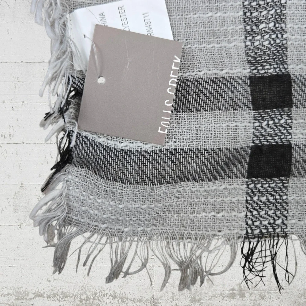 Falls Creek Gray Black Plaid Fringe Knit Wrap Style Blanket Scarf Poncho Shawl